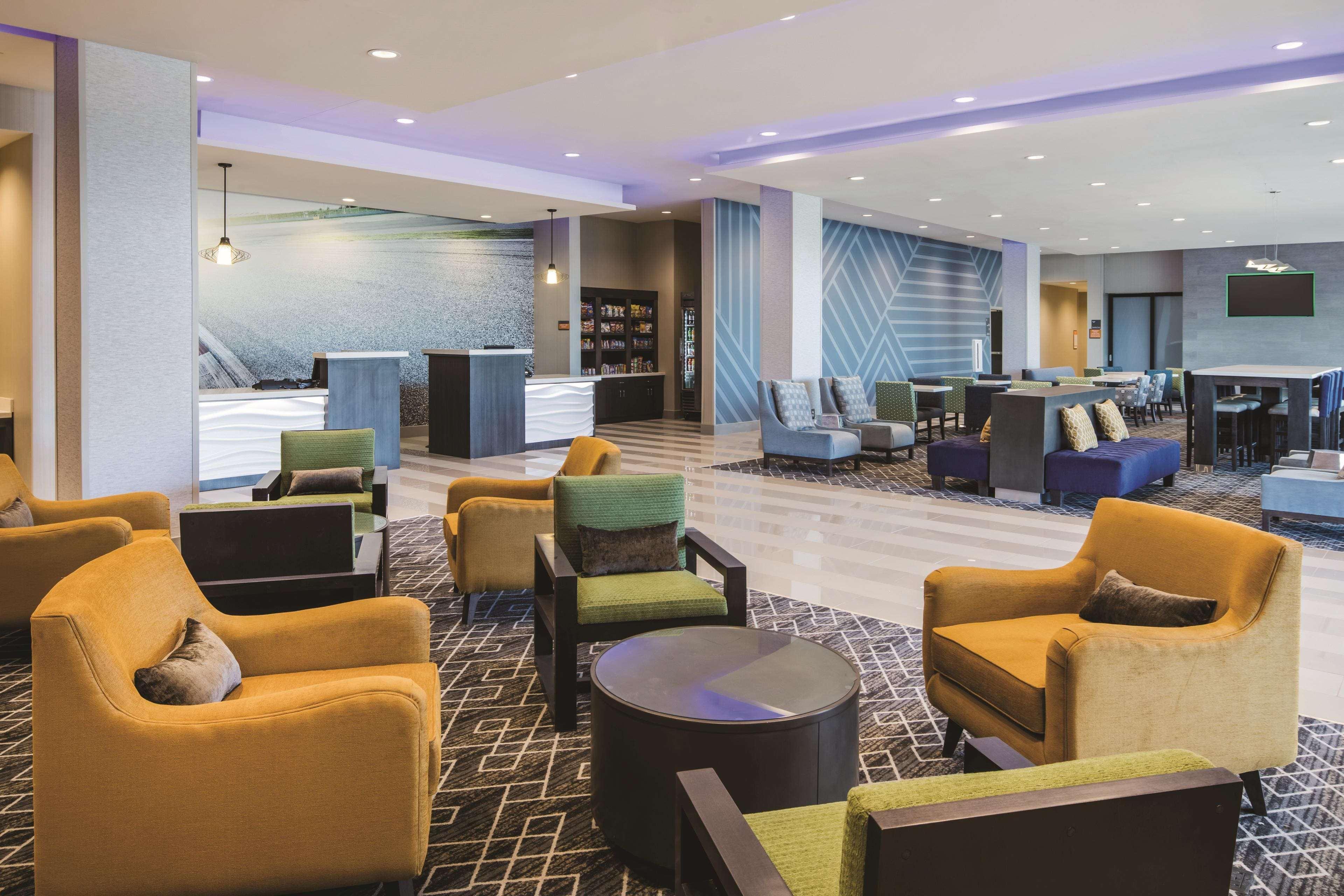 Hotel La Quinta & By Wyndham Atlanta South - McDonough